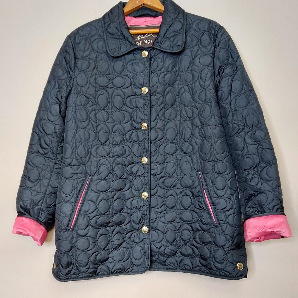 Coach quilted signature car coat in black with pink interior Size Small
